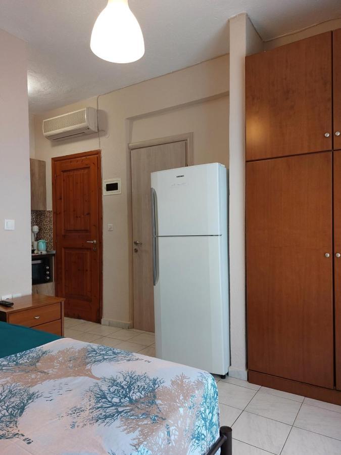 Athina Vourvourou Apartments Екстер'єр фото