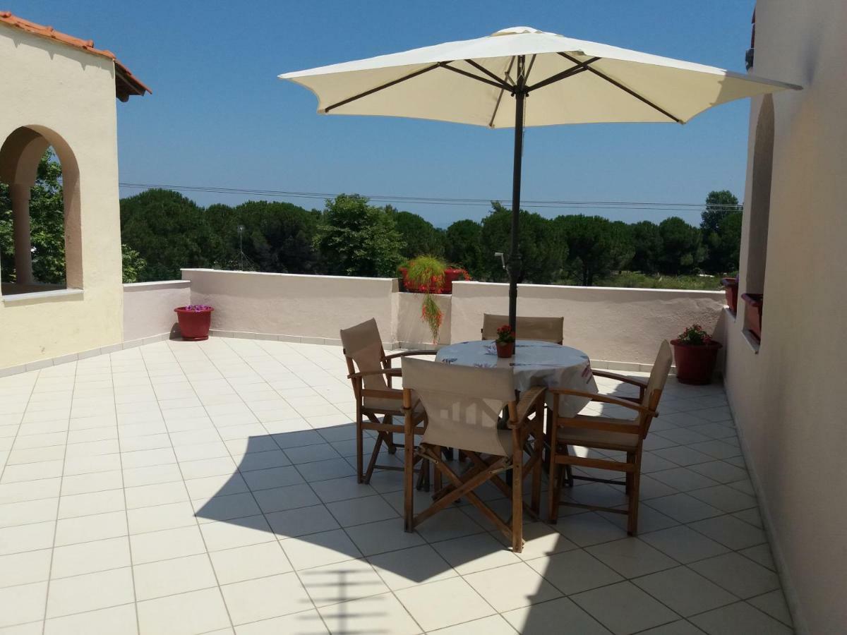 Athina Vourvourou Apartments Екстер'єр фото